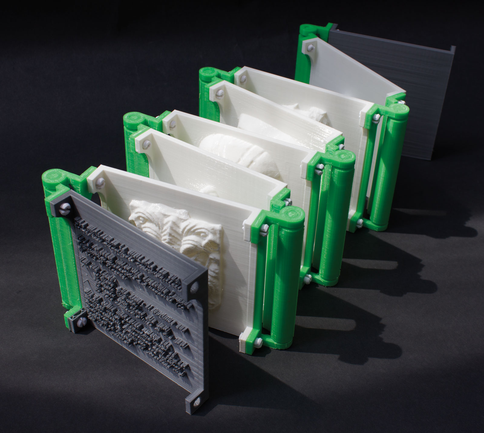 Chicago artist Tom Burtonwood’s Orihon (2014)